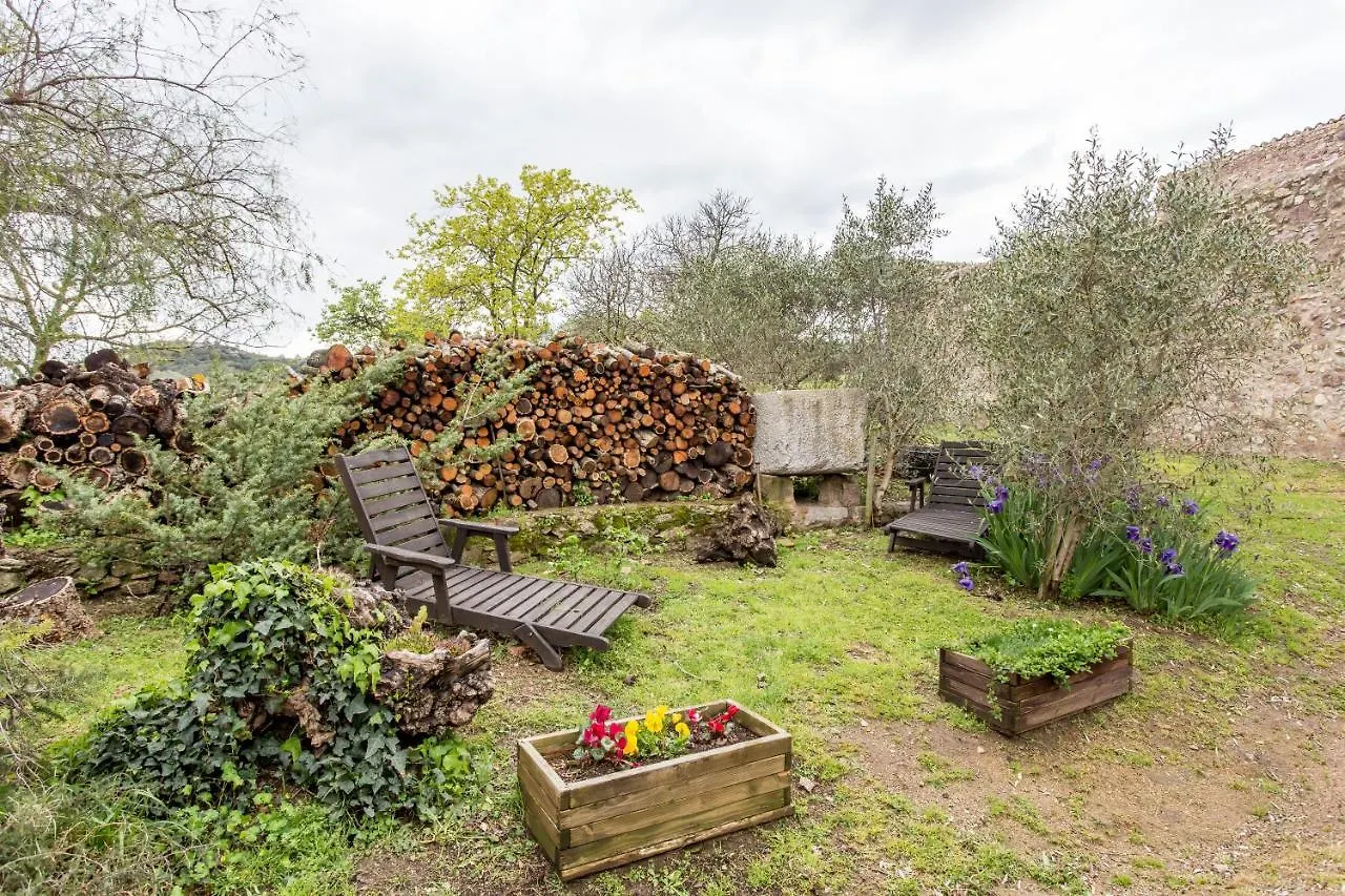 Turismo Rural Can Massot Guest House Darnius Country house
