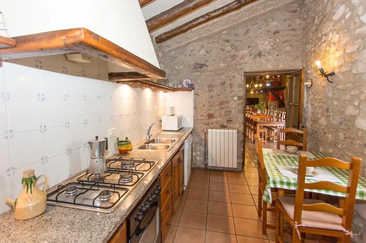 Country house Turismo Rural Can Massot Guest House Darnius Spain